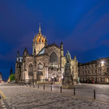 Royal Mile St Giles St Apartment Edinburgh Exterior photo