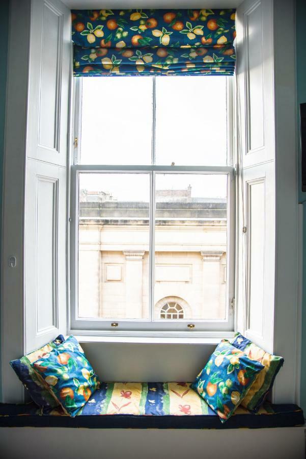 Royal Mile St Giles St Apartment Edinburgh Exterior photo